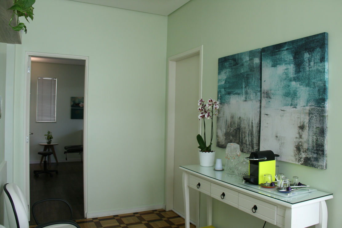 Detalhes da recepção e acesso à sala de atendimento