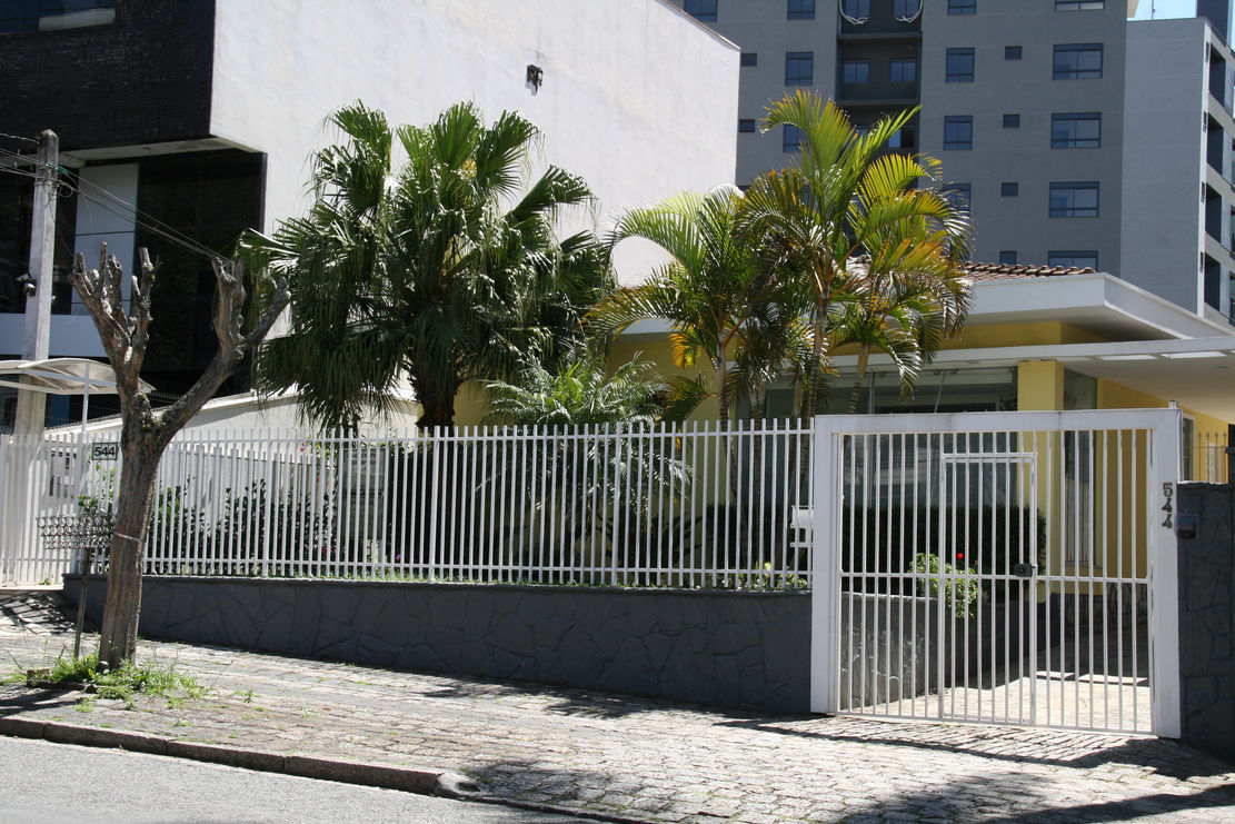 Fachada do consultório na Rua São Sebastião
